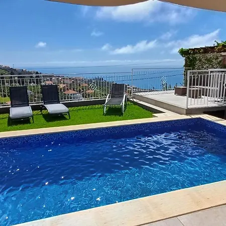 The Tree Of Life House * Ponta do Sol (Madeira)