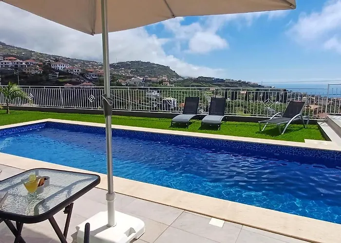 The Tree Of Life House Ponta do Sol (Madeira)